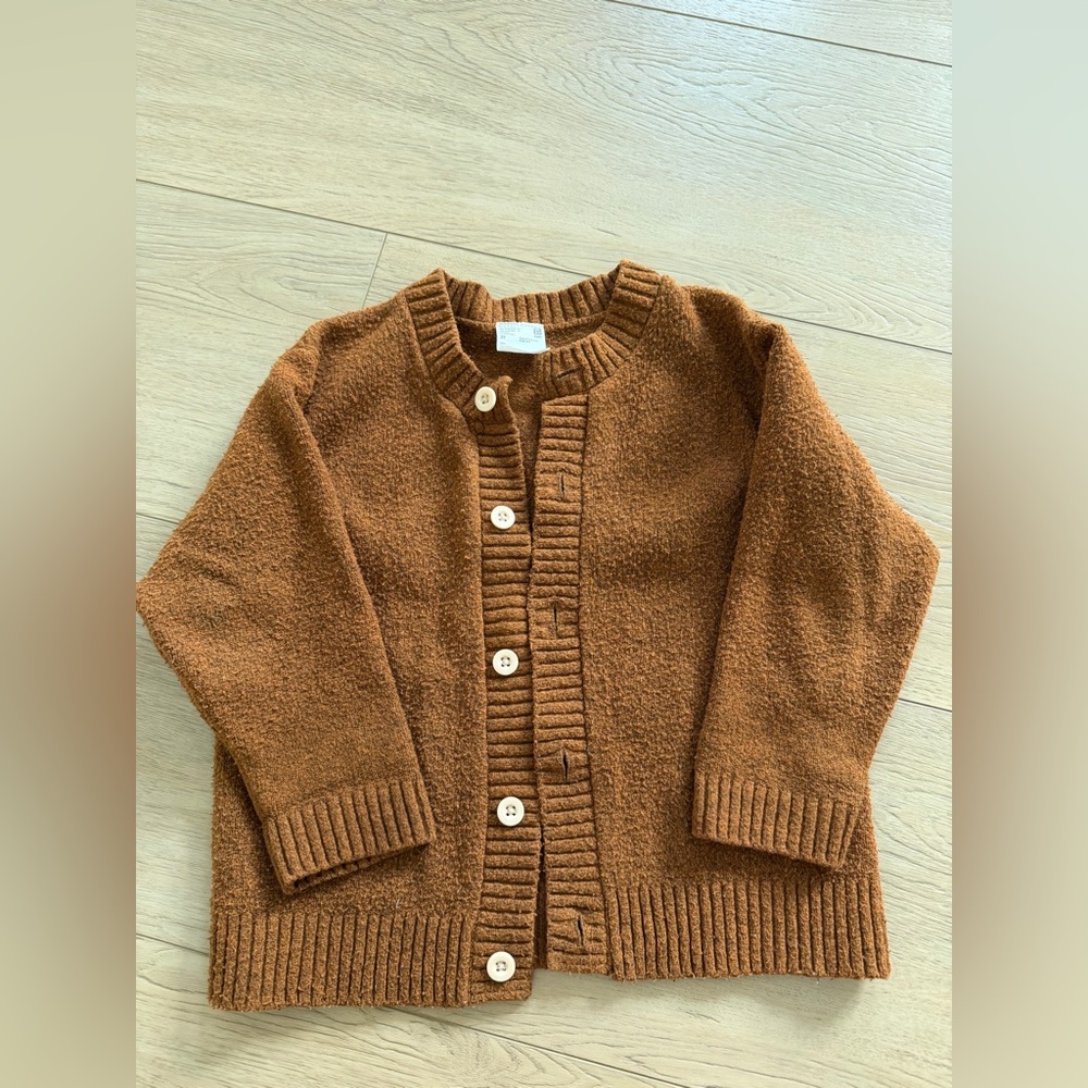 Uniqlo kids cardigan